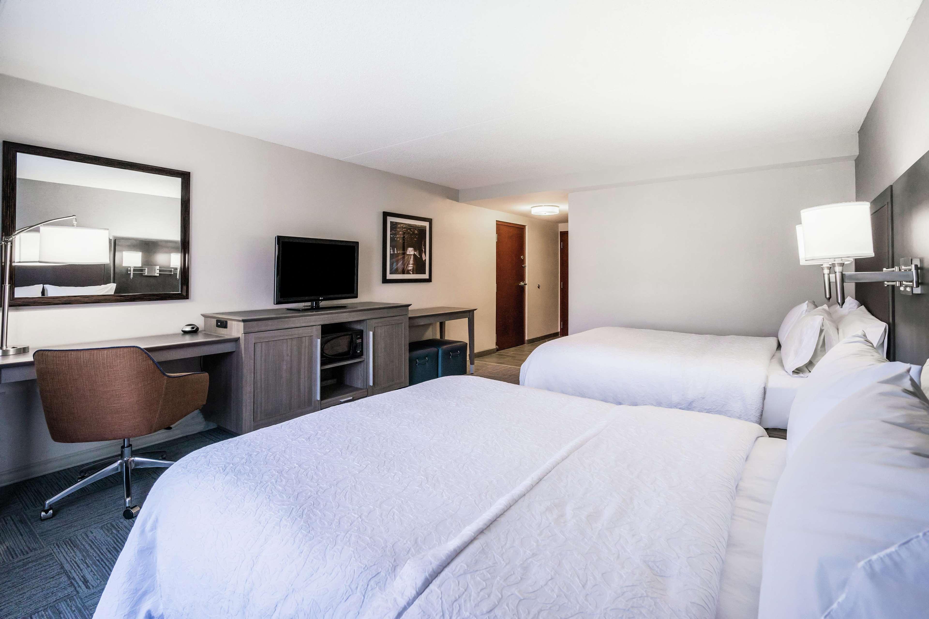 Hampton Inn Clifton Park Eksteriør bilde