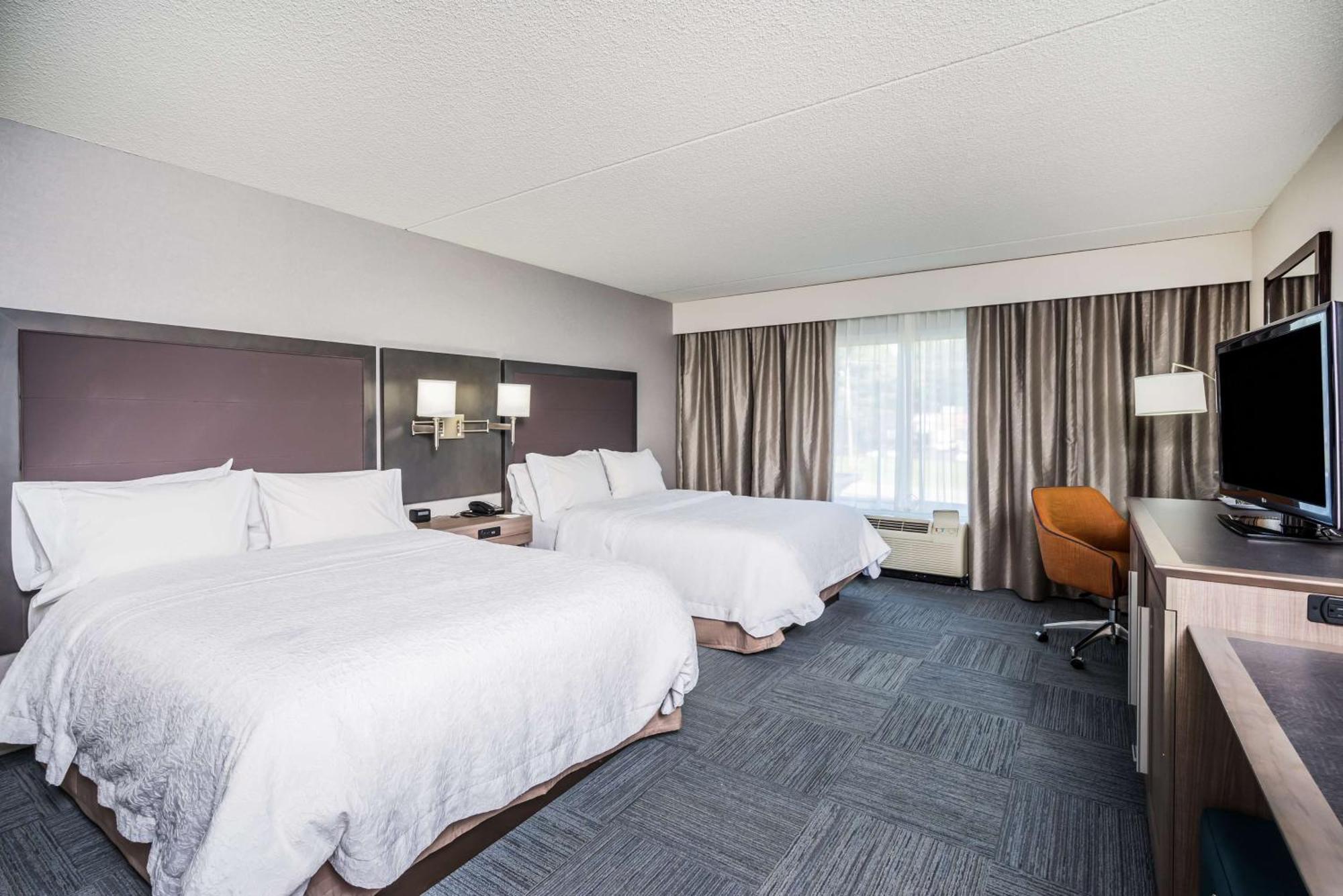 Hampton Inn Clifton Park Eksteriør bilde
