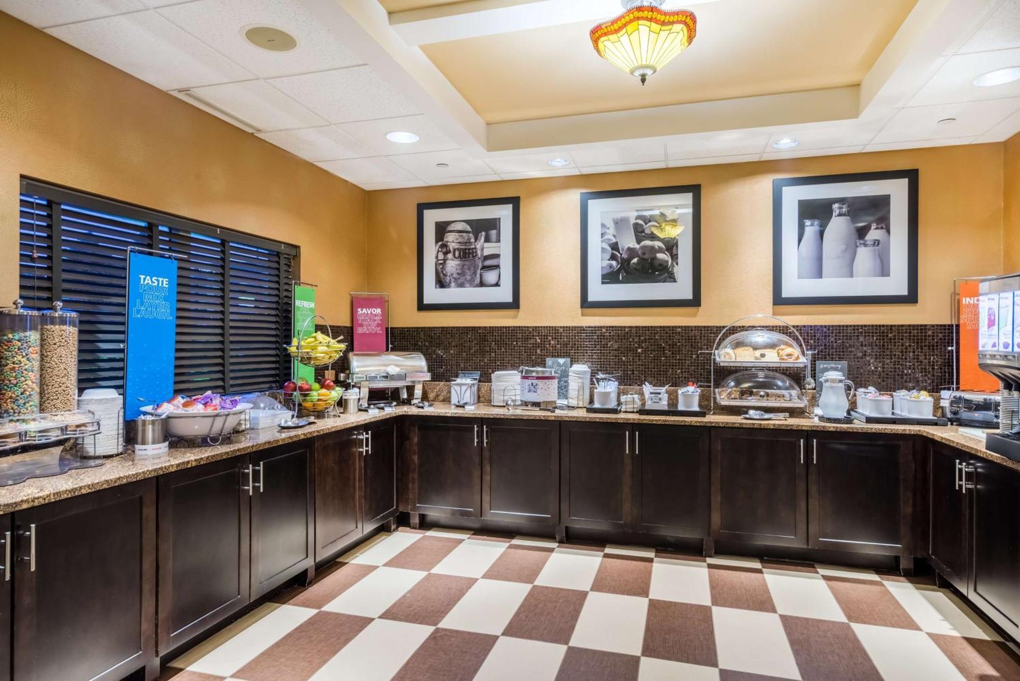 Hampton Inn Clifton Park Eksteriør bilde